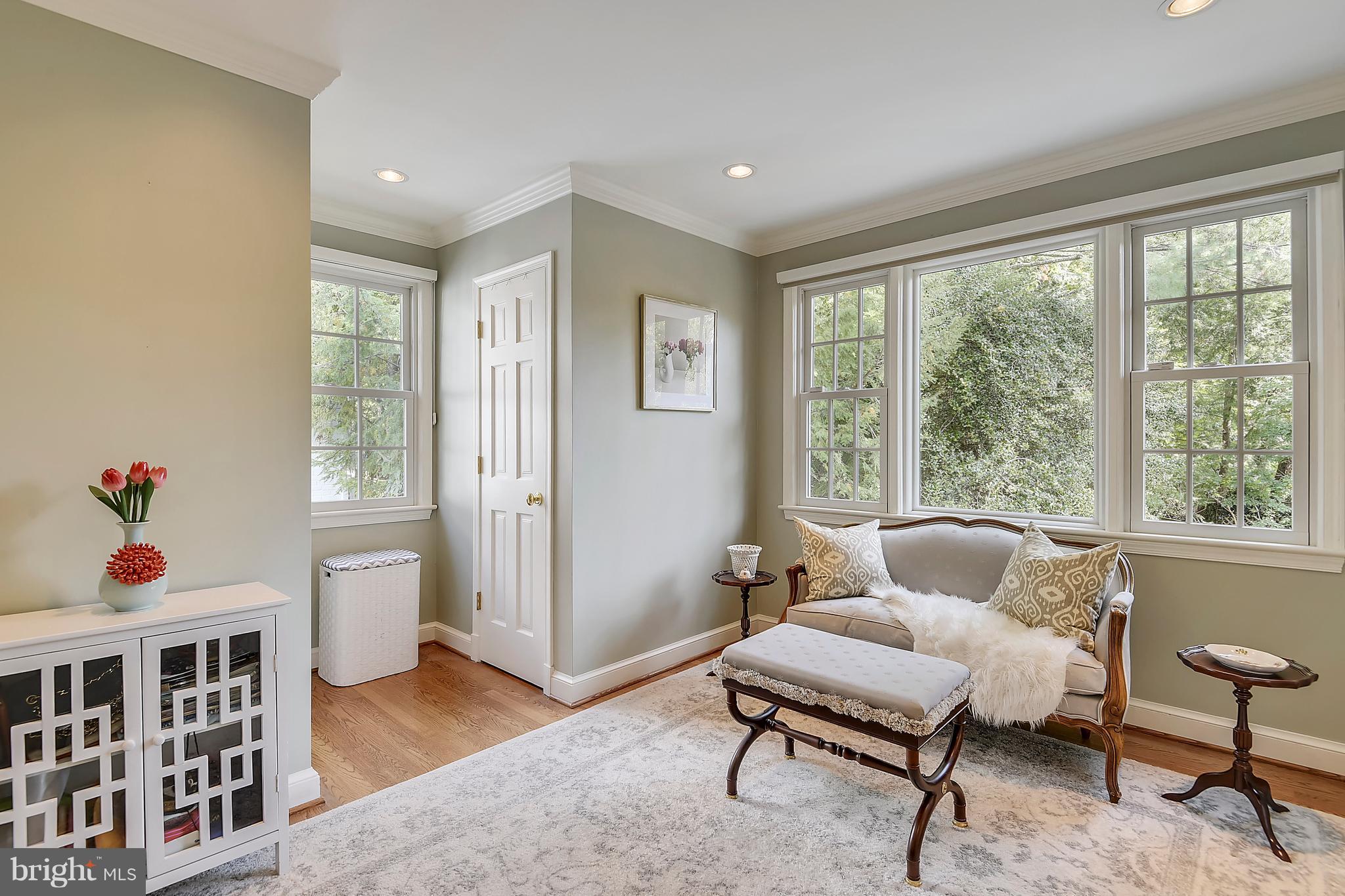 2205 46th Street Northwest Washington, DC 20007 - Photo 17 of 30 Bedroom (Master)