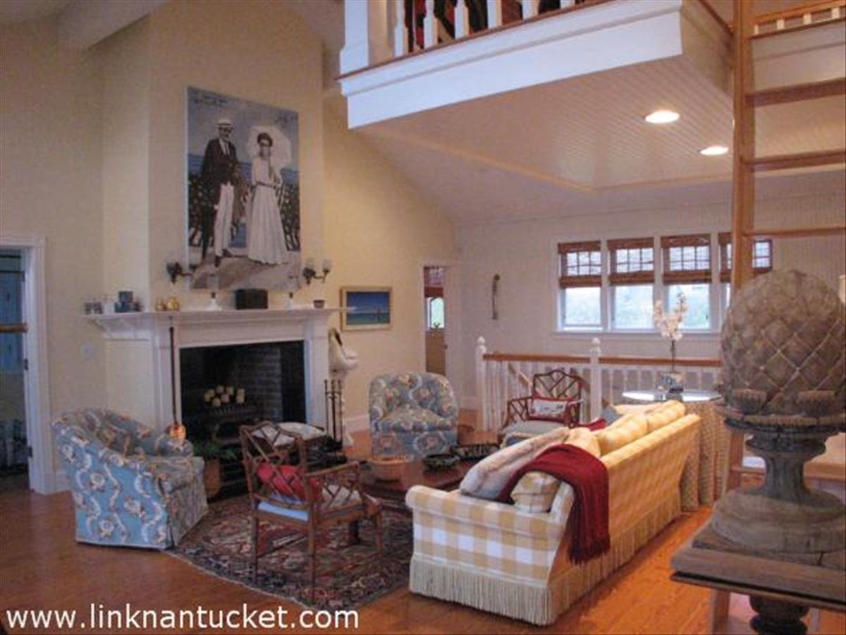 8 Deacon's Way Nantucket, MA 02554 - Photo 11 of 23 Gallery Image 11