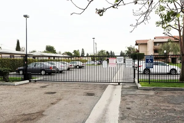 $1,228 | 11441 Acacia Parkway, Garden Grove, CA 92840