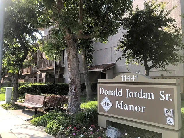 $1,228 | 11441 Acacia Parkway, Garden Grove, CA 92840