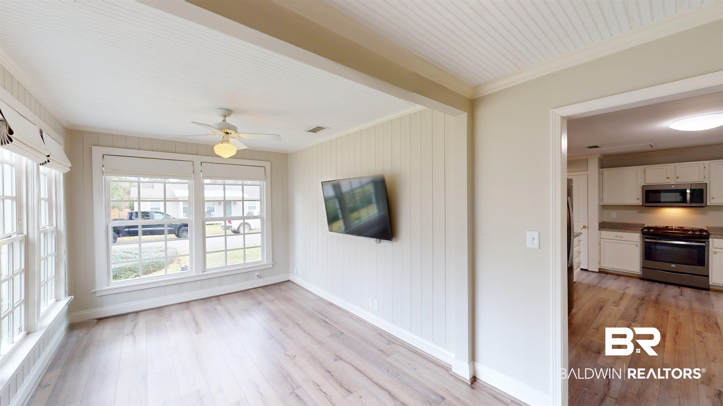 8 Lancaster Road Mobile, AL 36608 - Photo 19 of 24 Fourth bedroom would make a great office, playroom, or sunroom