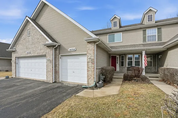 $269,900 | 25708 Bridle Path, Channahon, IL 60410
