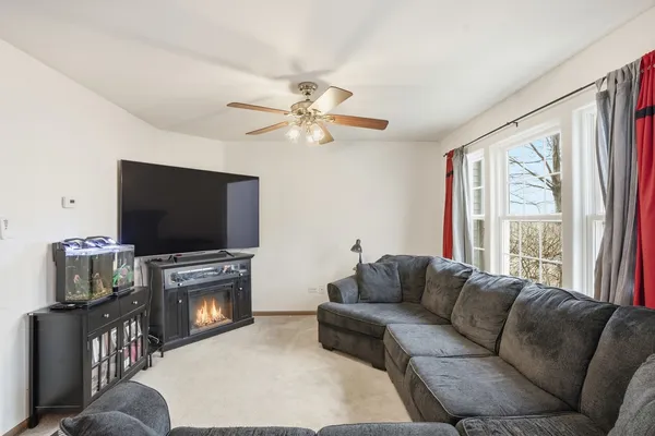 $269,900 | 25708 Bridle Path, Channahon, IL 60410