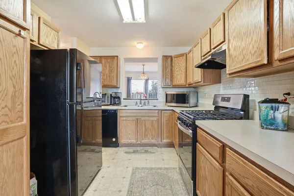 $269,900 | 25708 Bridle Path, Channahon, IL 60410