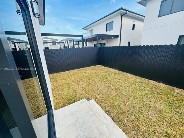 $3,950 | 1312 Northwest 3rd Street, Florida City, FL 33034