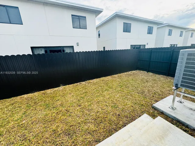 $3,950 | 1312 Northwest 3rd Street, Florida City, FL 33034