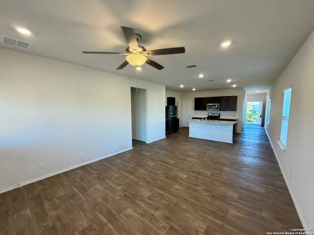 $309,900 | 13060 Kalinoski, St. Hedwig, TX 78152