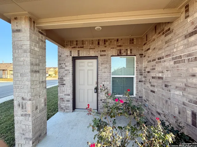 $309,900 | 13060 Kalinoski, St. Hedwig, TX 78152