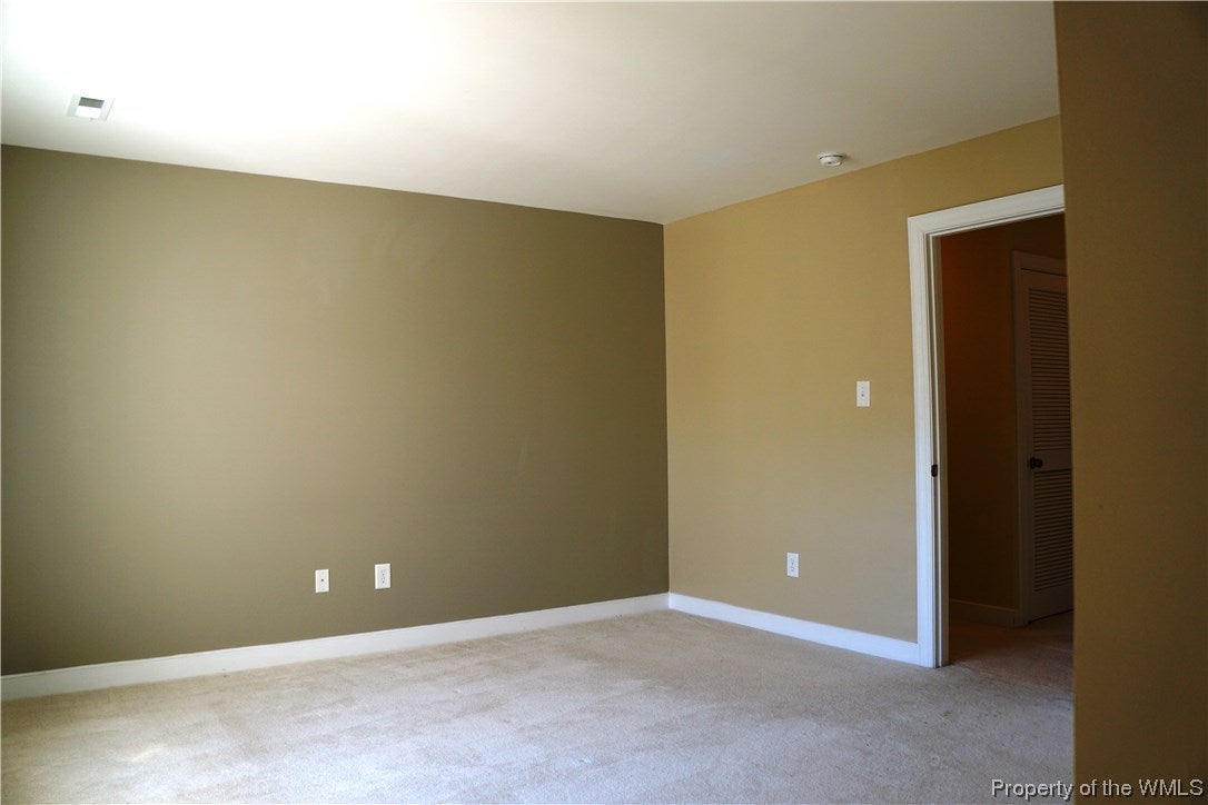 215 Quarterpath Road, Unit 215 Williamsburg, VA 23185 - Photo 26 of 28 Gallery Image 26