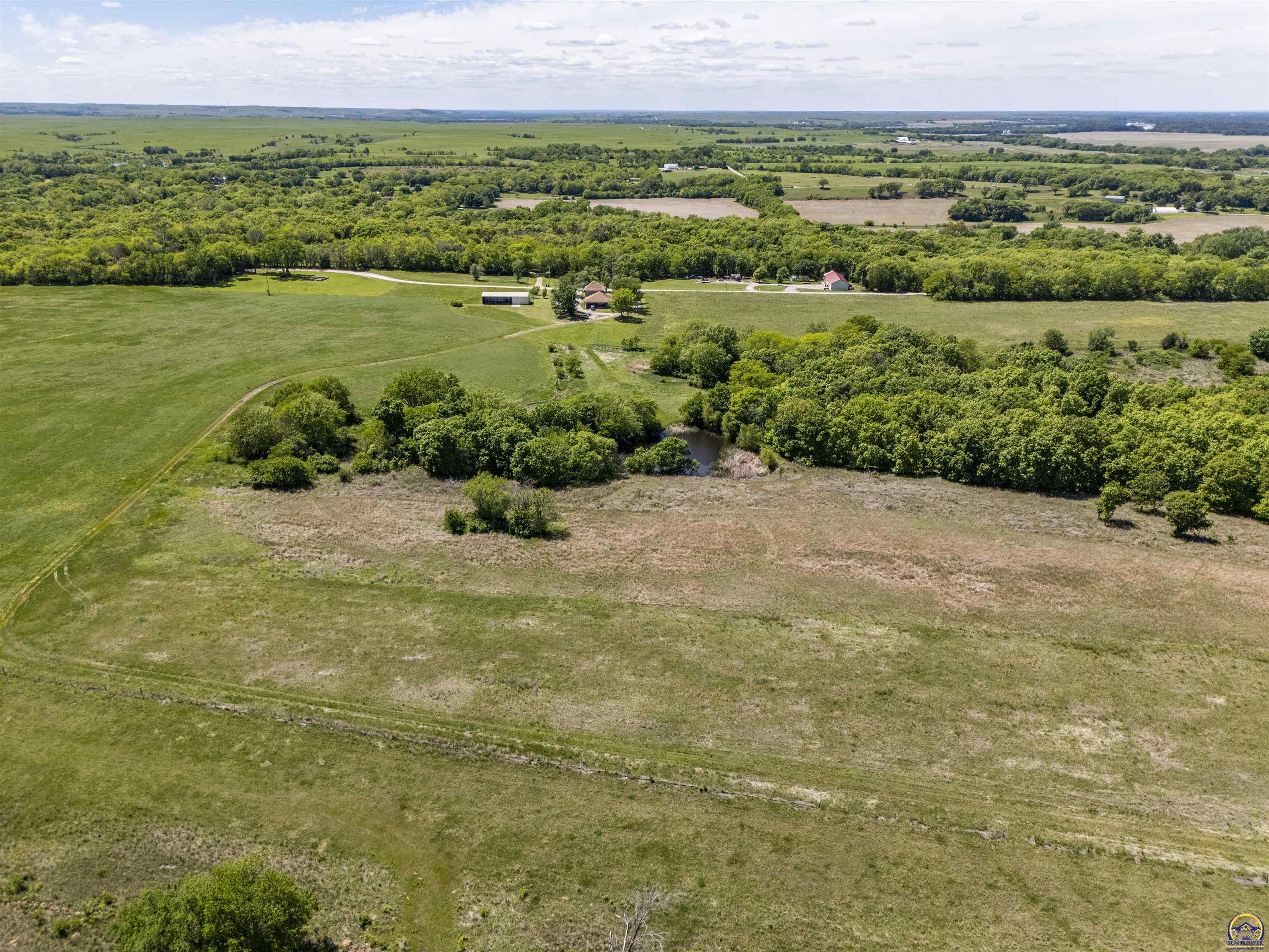 2026 Northwest Douglas Road Topeka, KS 66615 - Photo 75 of 94