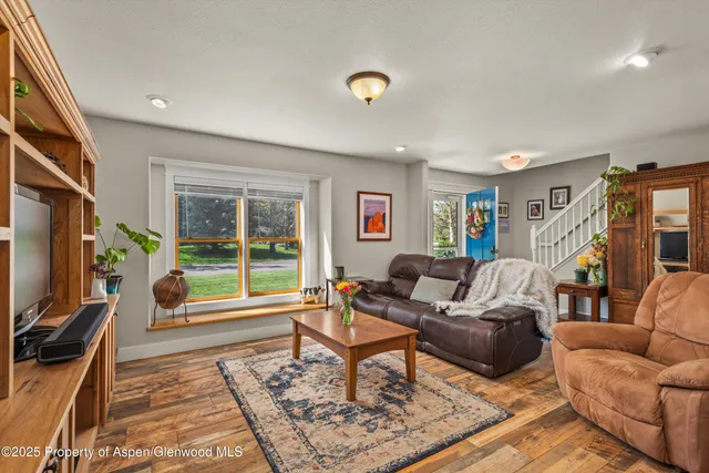 $1,275,000 | 305 Surrey Street, Carbondale, CO 81623