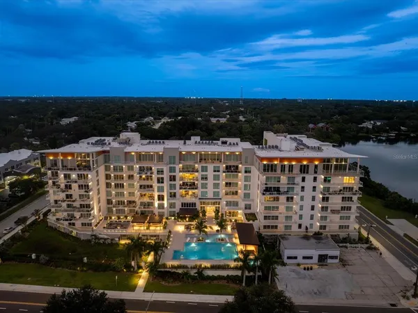 $1,475,000 | 1020 Sunset Point Road, Unit 511, Clearwater, FL 33755