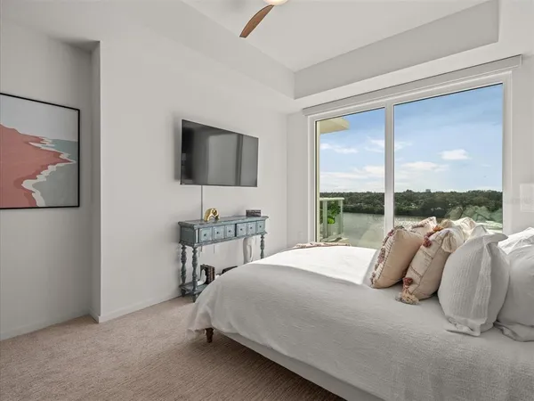$1,475,000 | 1020 Sunset Point Road, Unit 511, Clearwater, FL 33755