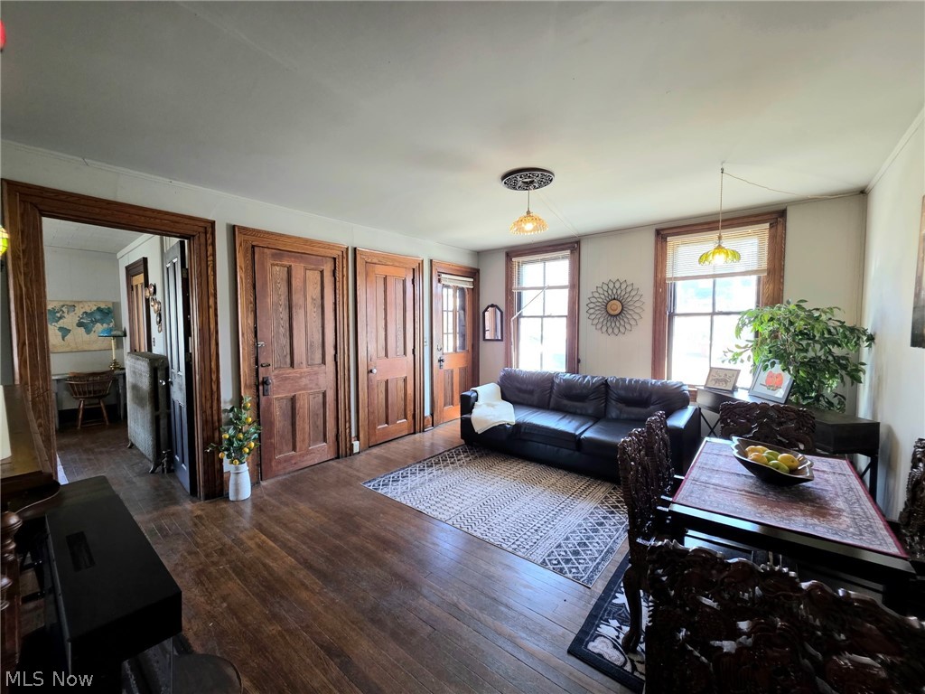 263 West Riddle Avenue Ravenna, OH 44266 - Photo 5 of 39 Gallery Image 5