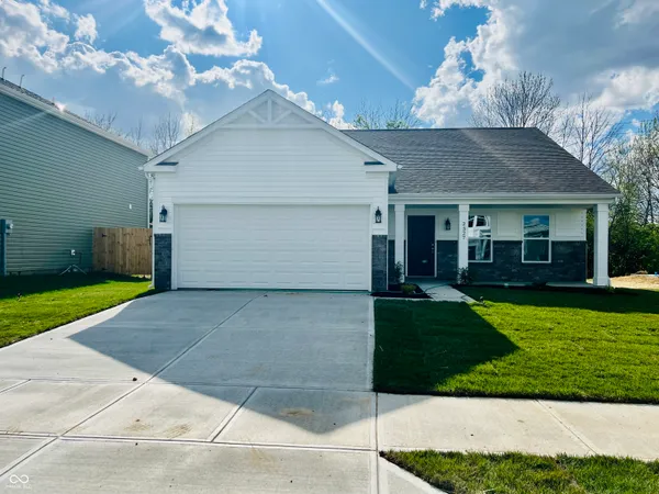 $265,000 | 2327 North Liberty Lks Drive, Greensburg, IN 47240