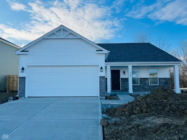 $265,000 | 2327 North Liberty Lks Drive, Greensburg, IN 47240