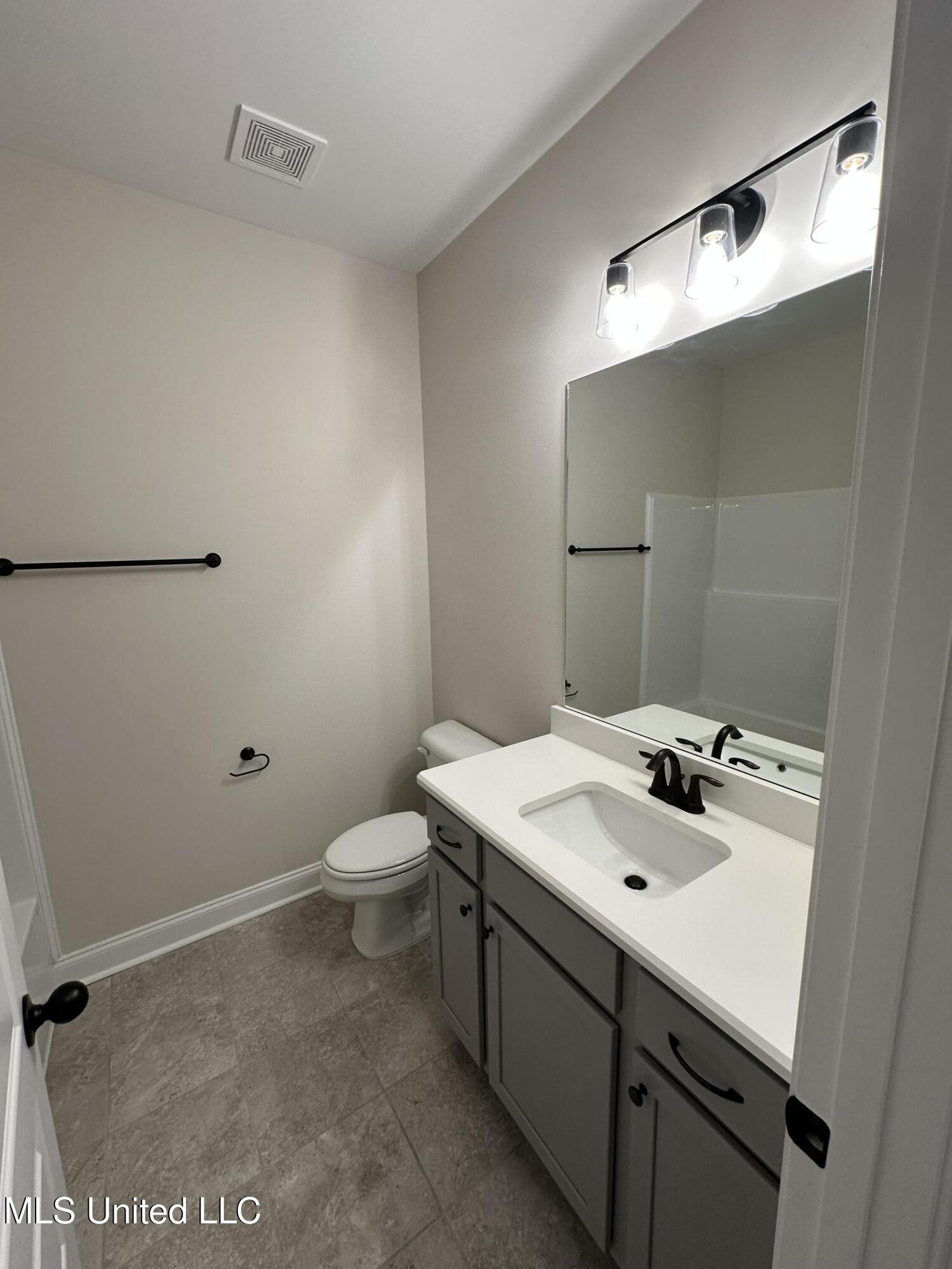 687 Lucas Lane Hernando, MS 38632 - Photo 24 of 27 IMG_6297