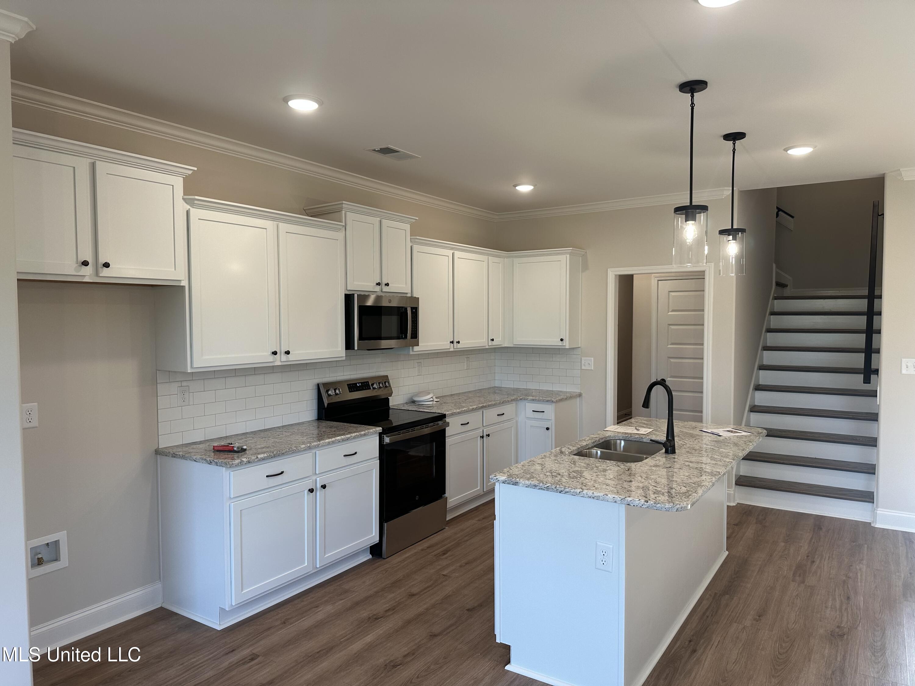 687 Lucas Lane Hernando, MS 38632 - Photo 7 of 27 IMG_6283