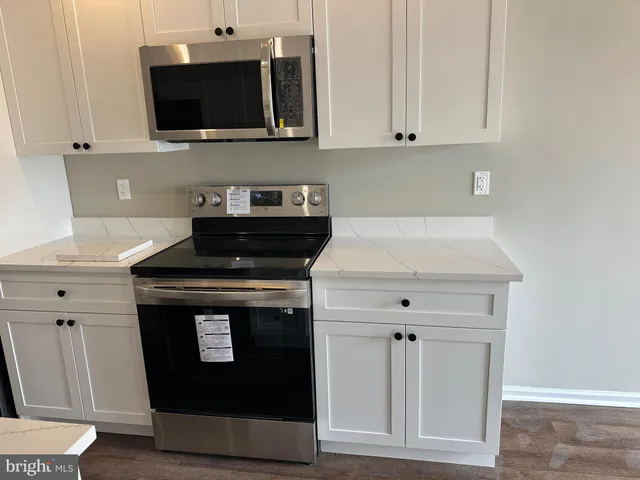 $344,000 | 1903 Doral Drive, Blackwood, NJ 08012