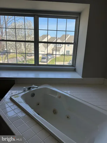 $344,000 | 1903 Doral Drive, Blackwood, NJ 08012