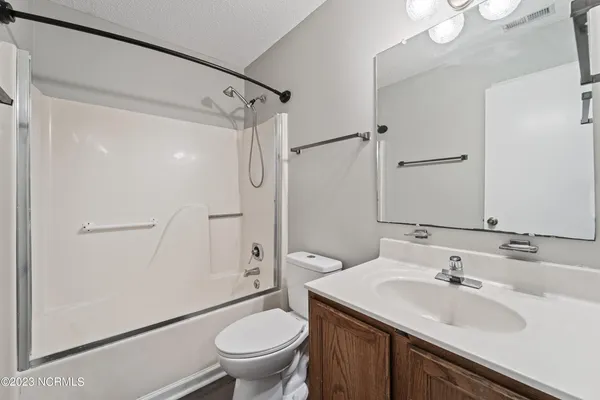 $1,695 | 2666 Idlebrook Circle, Midway Park, NC 28544