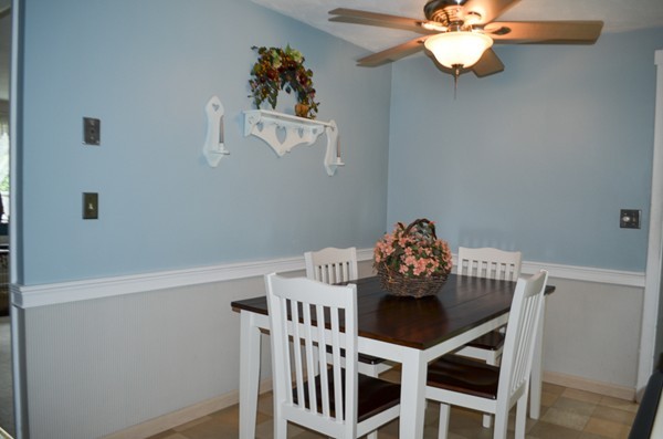 24 Cindy Circle Springfield, MA 01129 - Photo 4 of 20