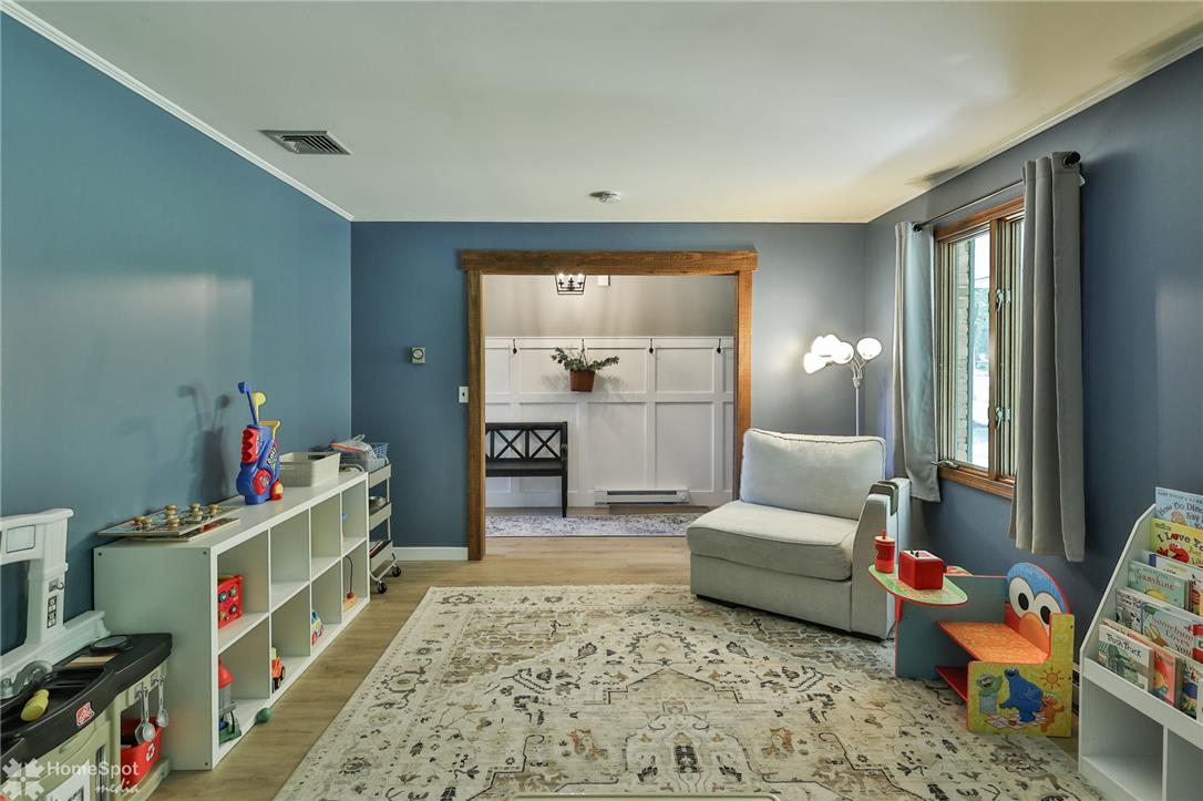 6124 Hilltop Road Orefield, PA 18069 - Photo 9 of 57