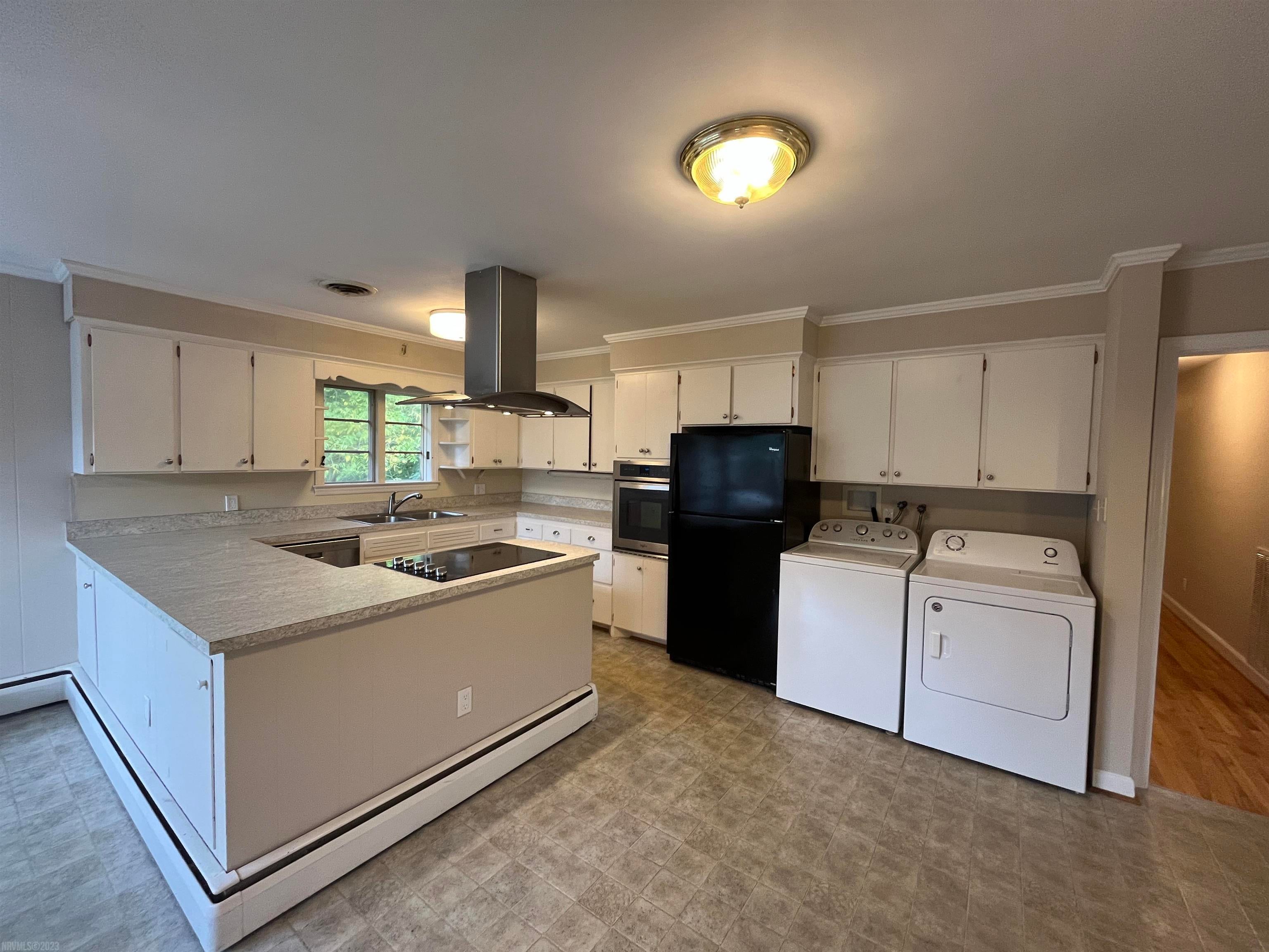 2004 Shadow Lake Road Blacksburg, VA 24060 - Photo 2 of 38 Gallery Image 2