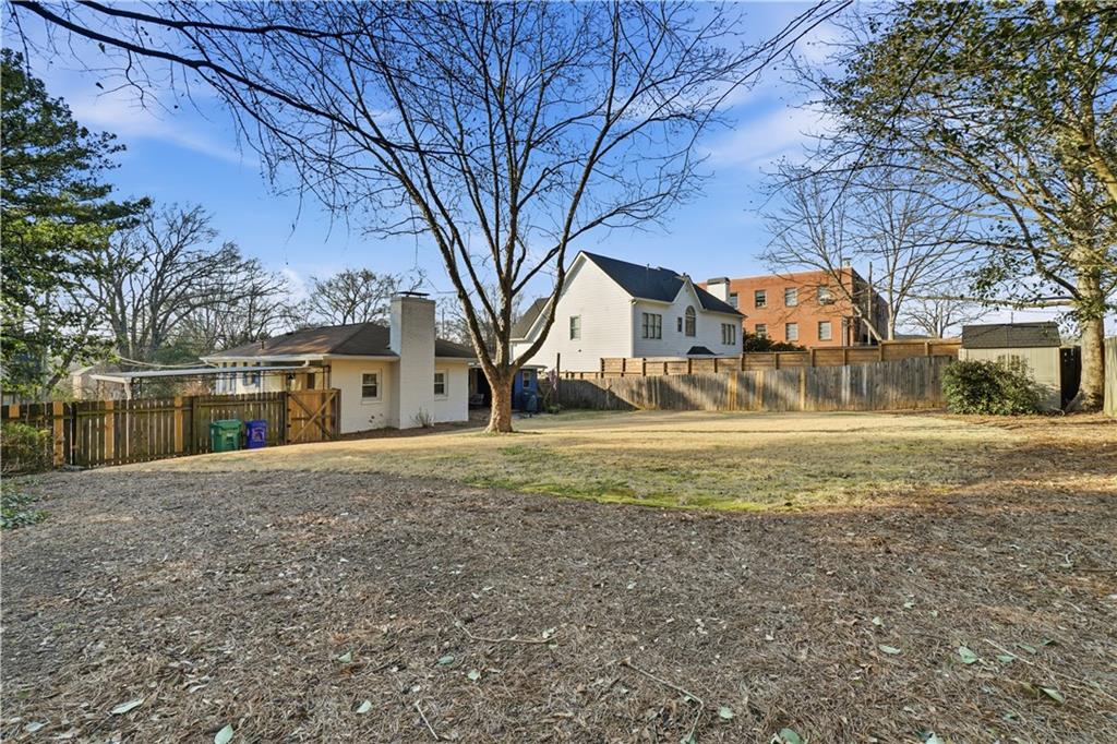 1394 North Druid Hills Road Northeast Brookhaven, GA 30319 - Photo 31 of 38