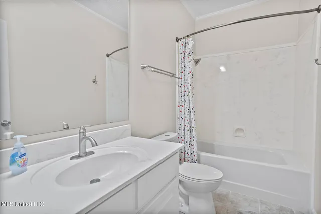 $219,000 | 74 Lake Barnett Drive, Brandon, MS 39047