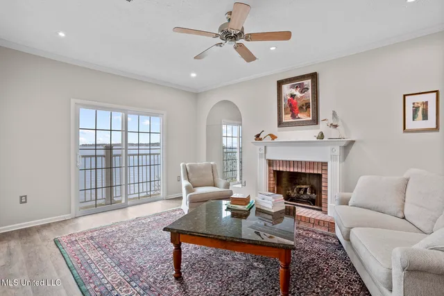 $219,000 | 74 Lake Barnett Drive, Brandon, MS 39047