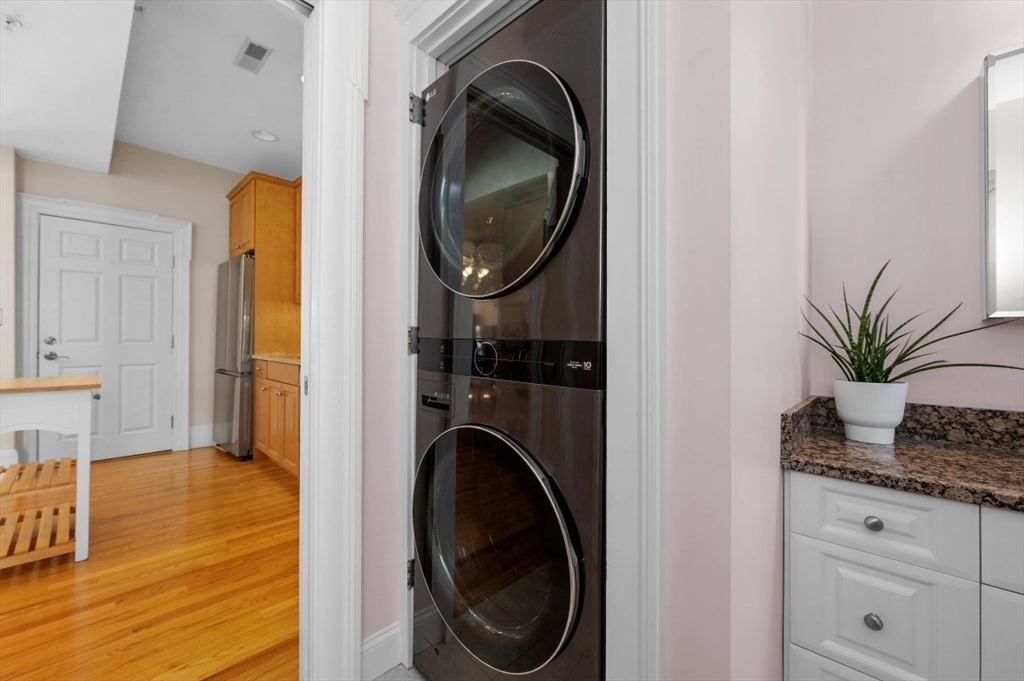 8 Parker Road, Unit 5 Wakefield, MA 01880 - Photo 13 of 20 Gallery Image 13