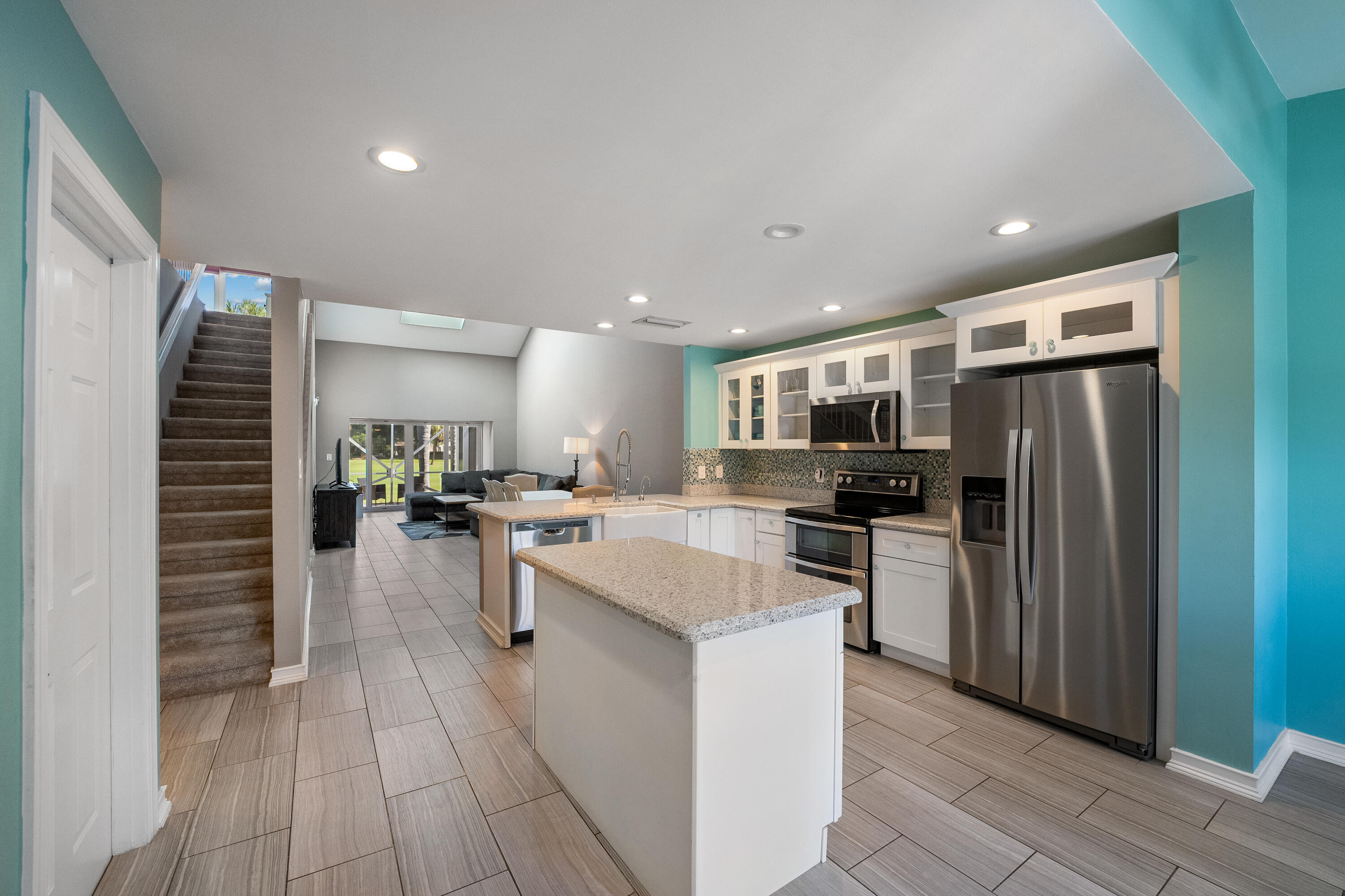 17082 Boca Club Boulevard, Unit 3 Boca Raton, FL 33487 - Photo 3 of 43 Kitchen