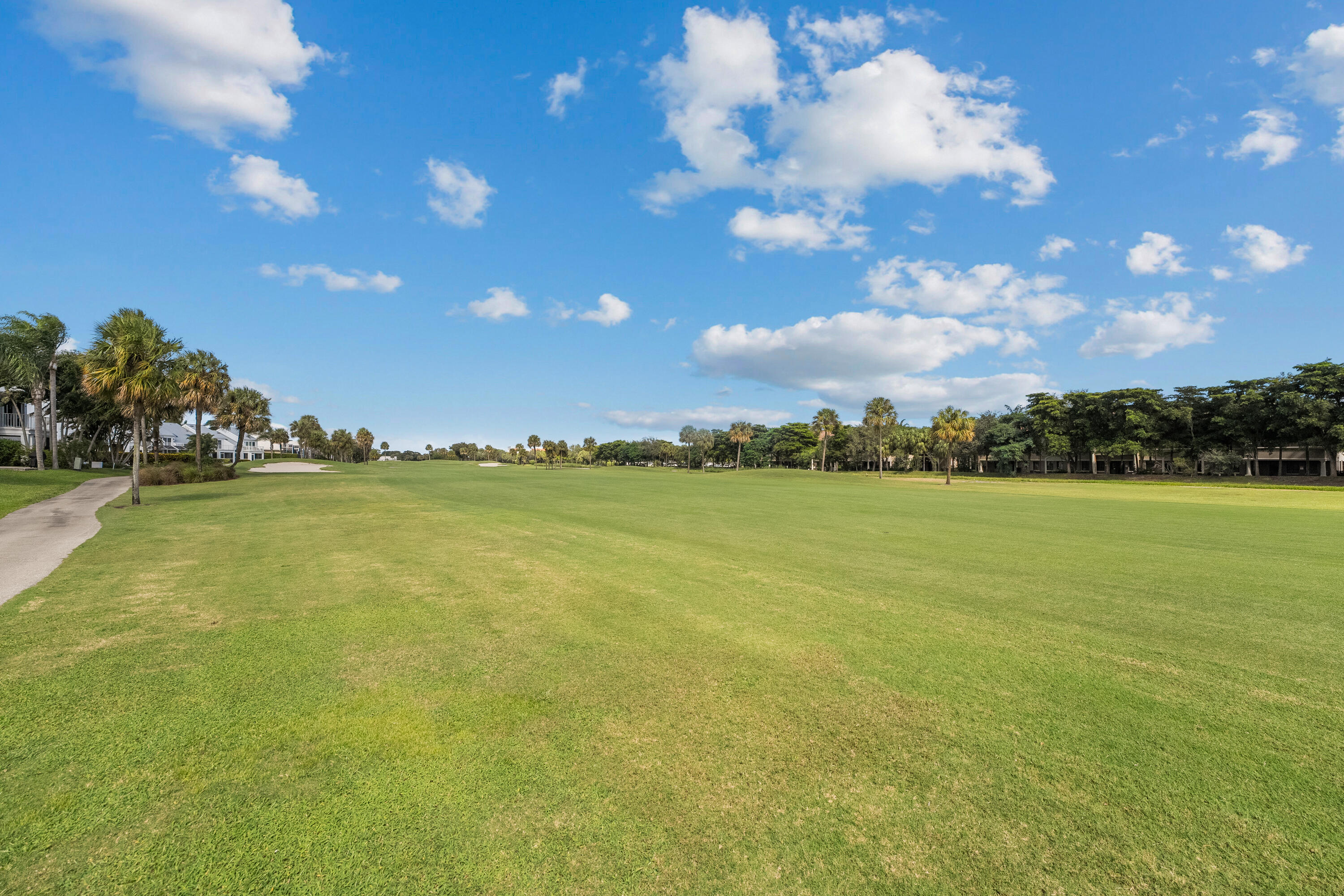 17082 Boca Club Boulevard, Unit 3 Boca Raton, FL 33487 - Photo 43 of 43 Backyard