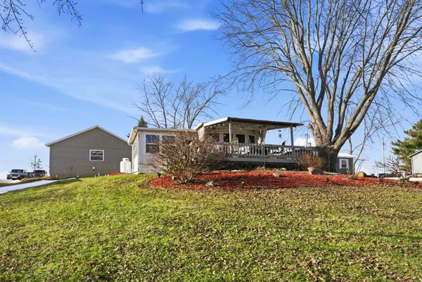 $219,900 | 275 Ln 201 Long Beach Lake, Fremont, IN 46737