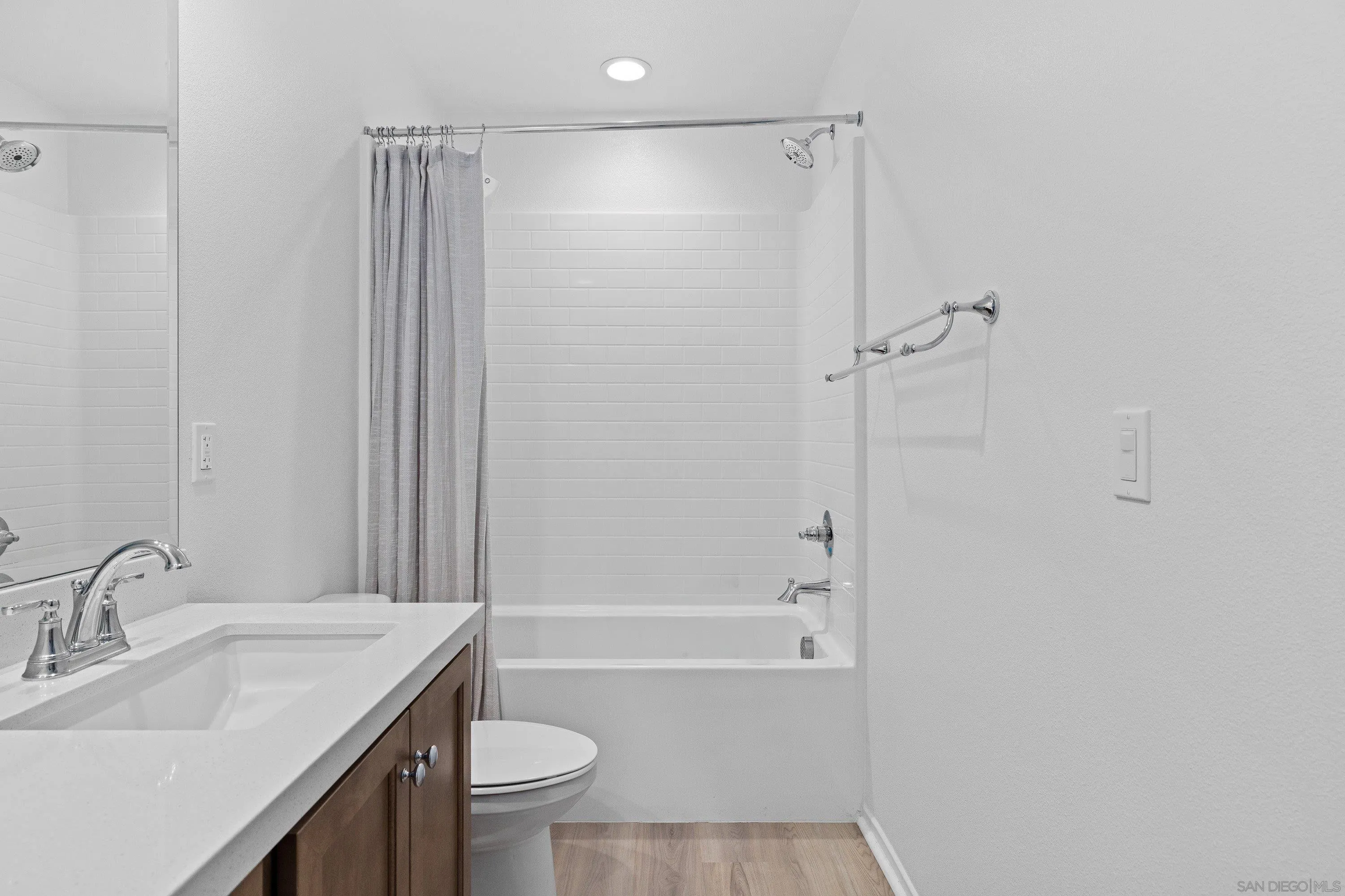 24060 Raptor Way Lake Elsinore, CA 92532 - Photo 28 of 57