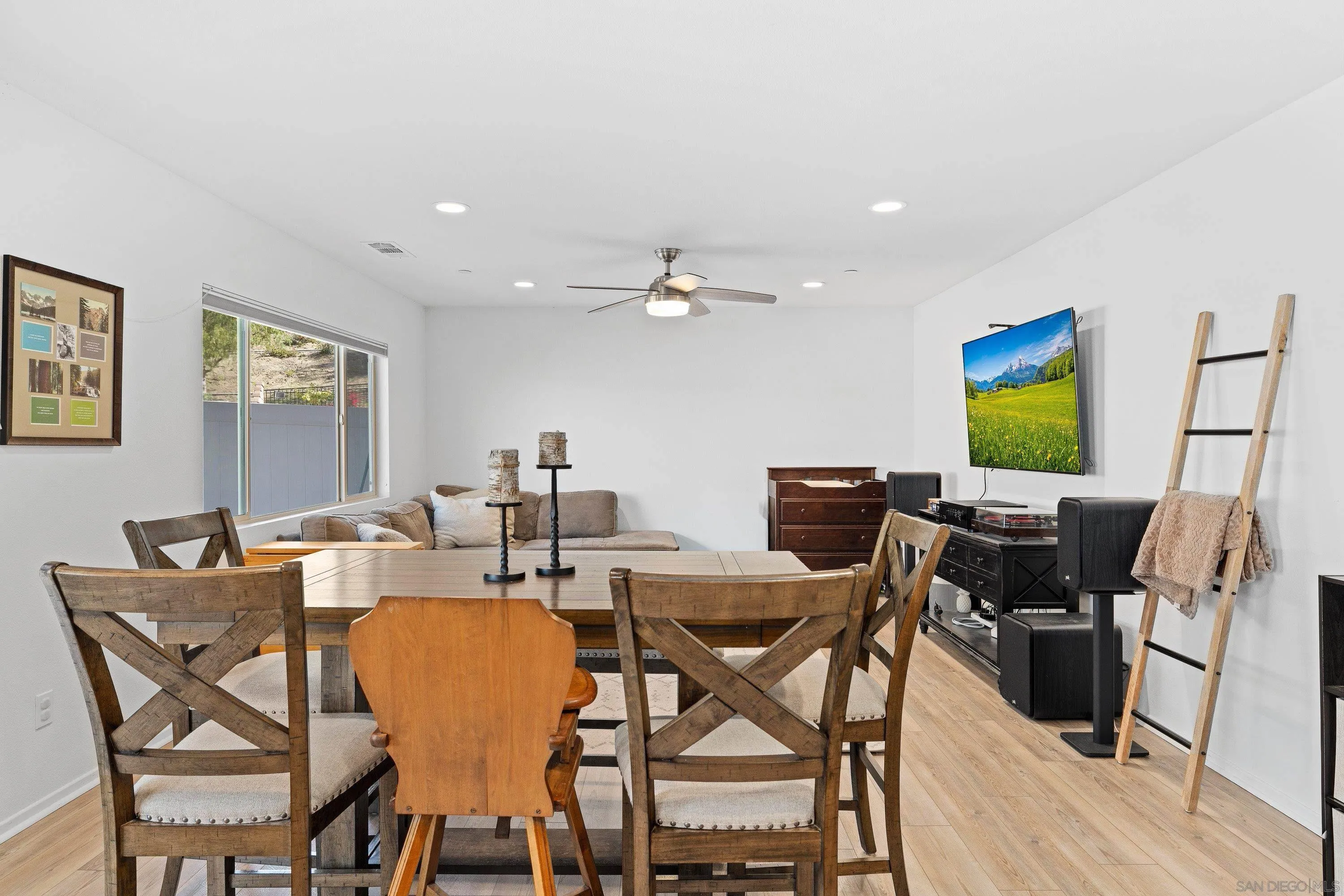 24060 Raptor Way Lake Elsinore, CA 92532 - Photo 10 of 57