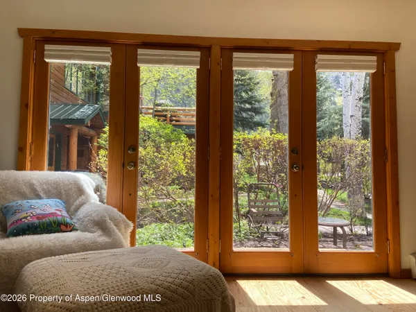 $7,000 | 960 East Durant Avenue, Unit 7, Aspen, CO 81611