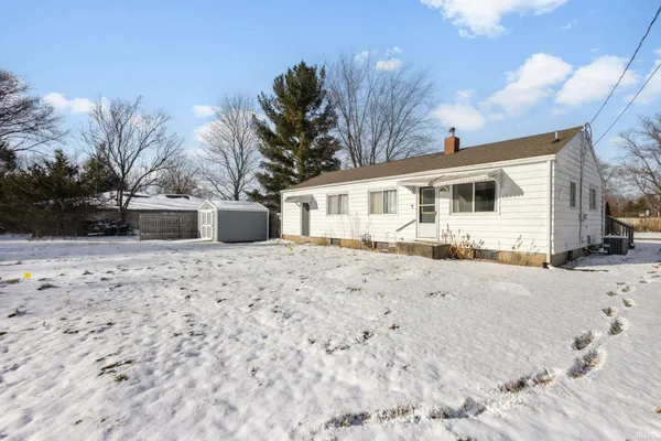 $180,000 | 121 Shamrock Street, Walkerton, IN 46574