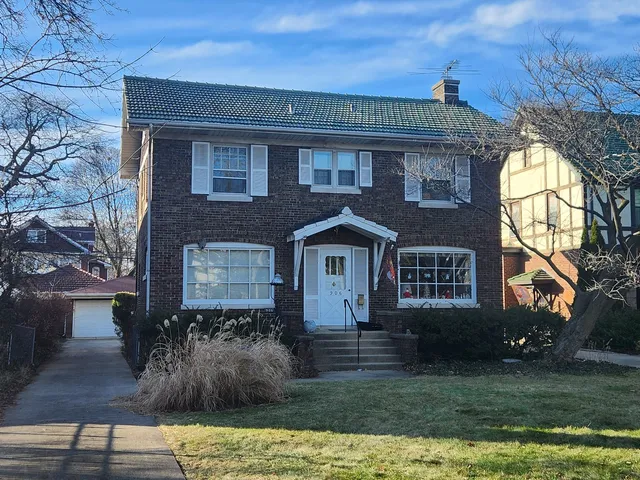 $499,000 | 906 North Harlem Avenue, River Forest, IL 60305