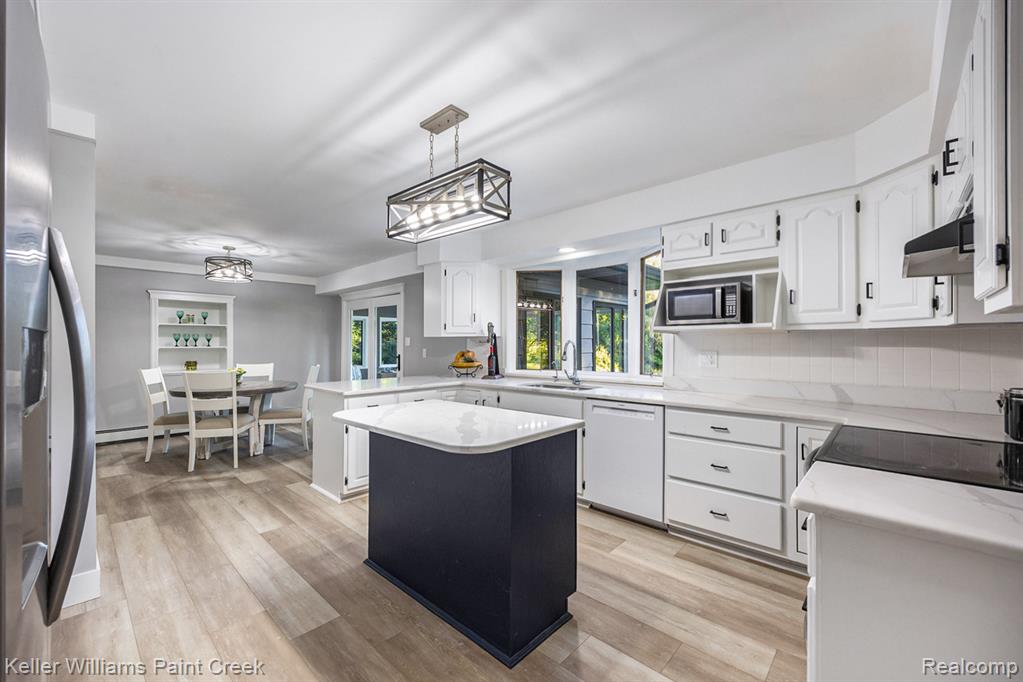 931 Rochester Road Leonard, MI 48367 - Photo 10 of 34 Gallery Image 10