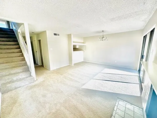 $1,725 | 3 Cedar Lane, Bedford, TX 76021