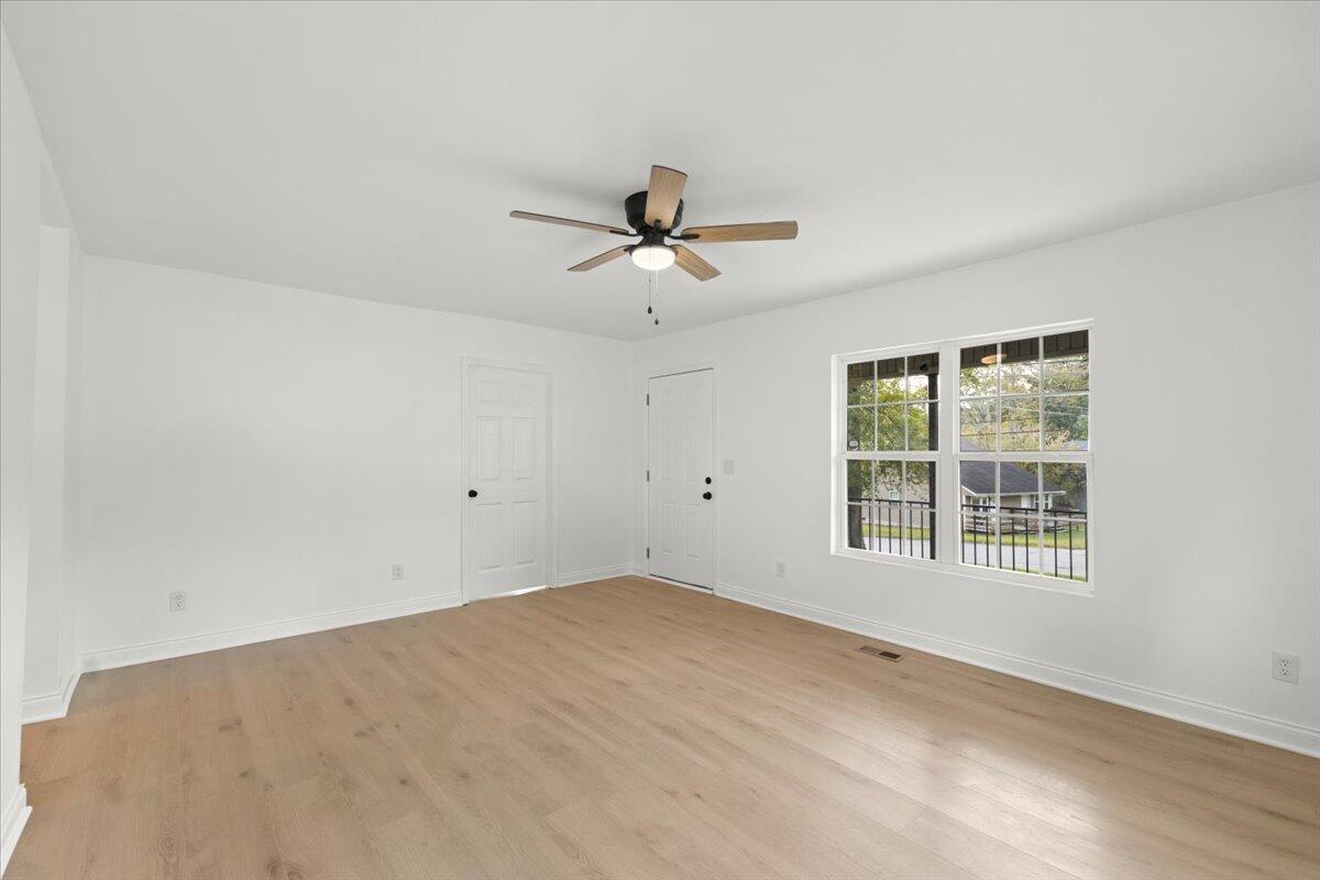 388 Frawley Road Chattanooga, TN 37412 - Photo 4 of 24 04-IMG_9848
