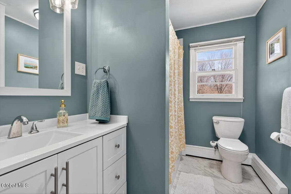 720 Mac Elroy Road Clifton Park, NY 12019 - Photo 13 of 38 720 MAC ELROY-25