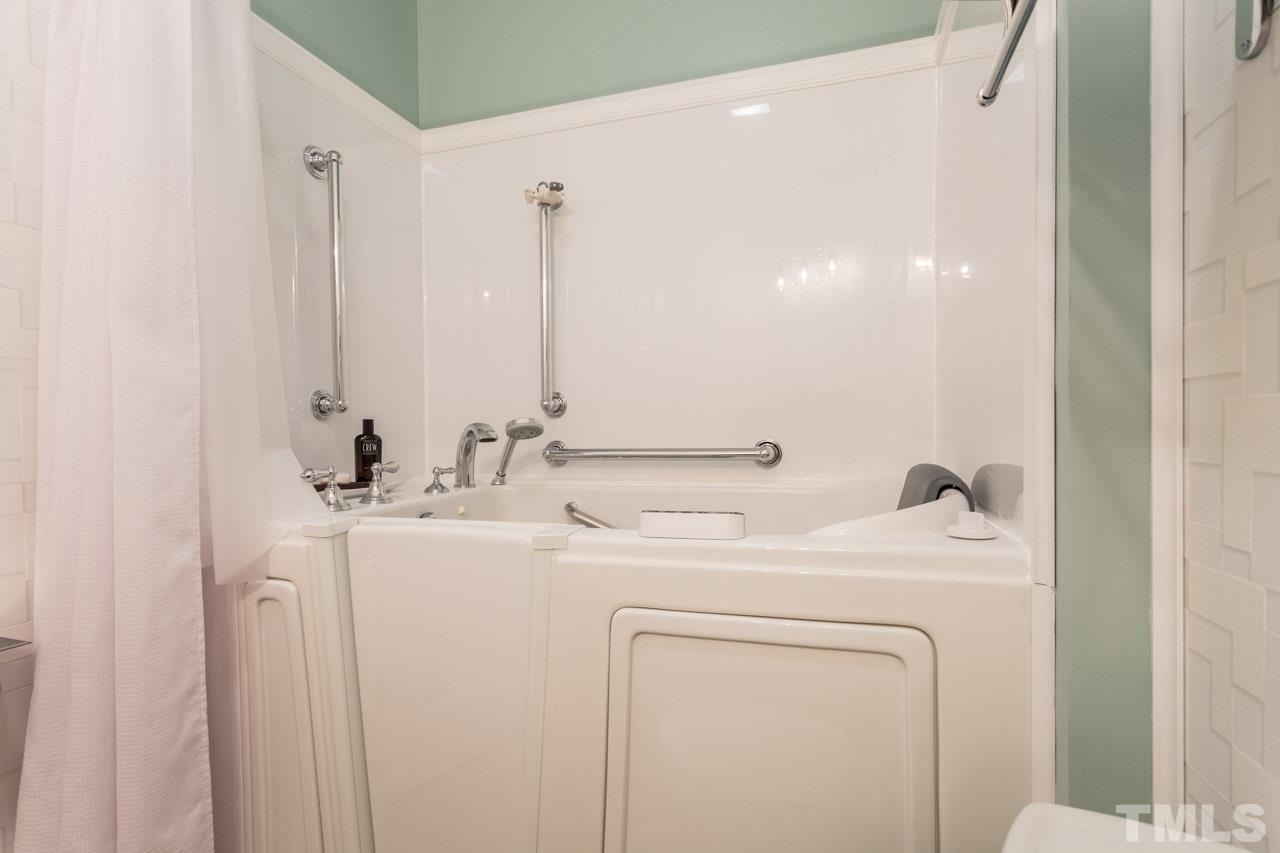 8536 Lasilla Way Raleigh, NC 27616 - Photo 17 of 25 Gallery Image 17