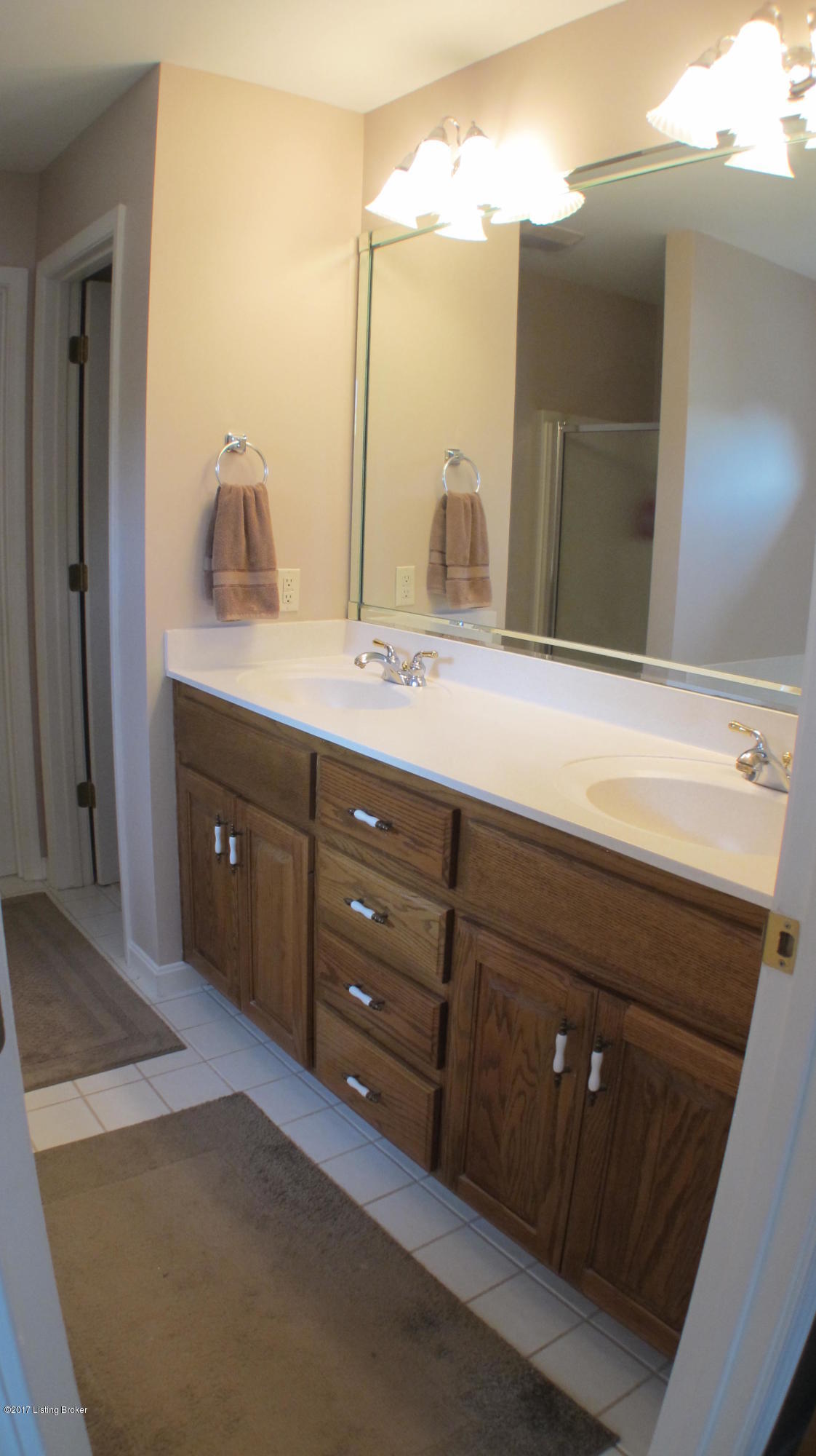 7606 Stone Ledge Road Louisville, KY 40291 - Photo 33 of 34 IMG_7658