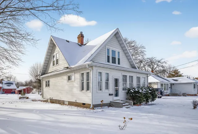 $239,900 | 916 South Garden Street, Lake City, MN 55041