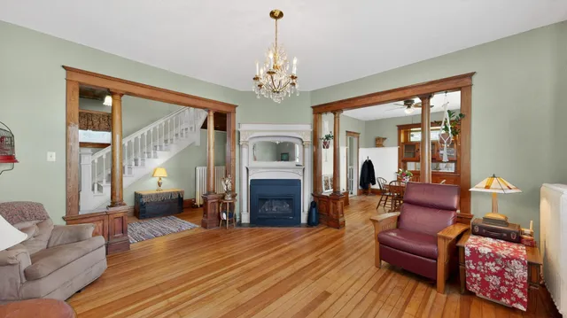 $239,900 | 916 South Garden Street, Lake City, MN 55041