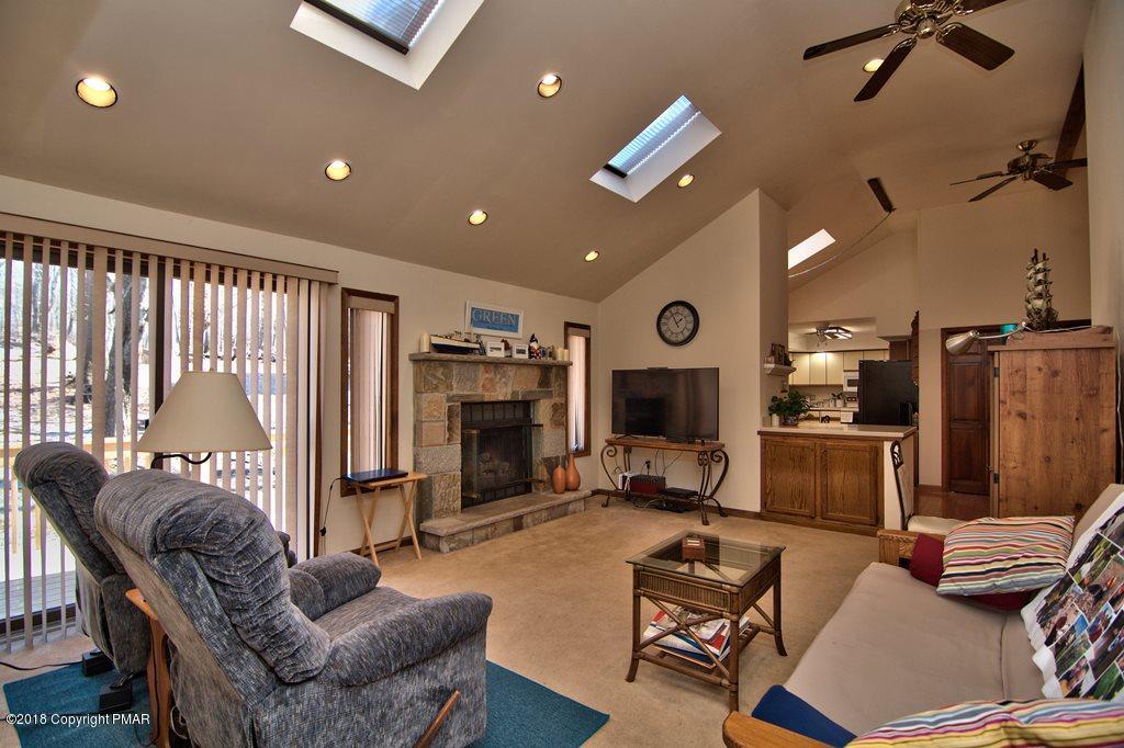 166 Oakenshield Drive Bushkill, PA 18371 - Photo 23 of 48 Family Room View 1
