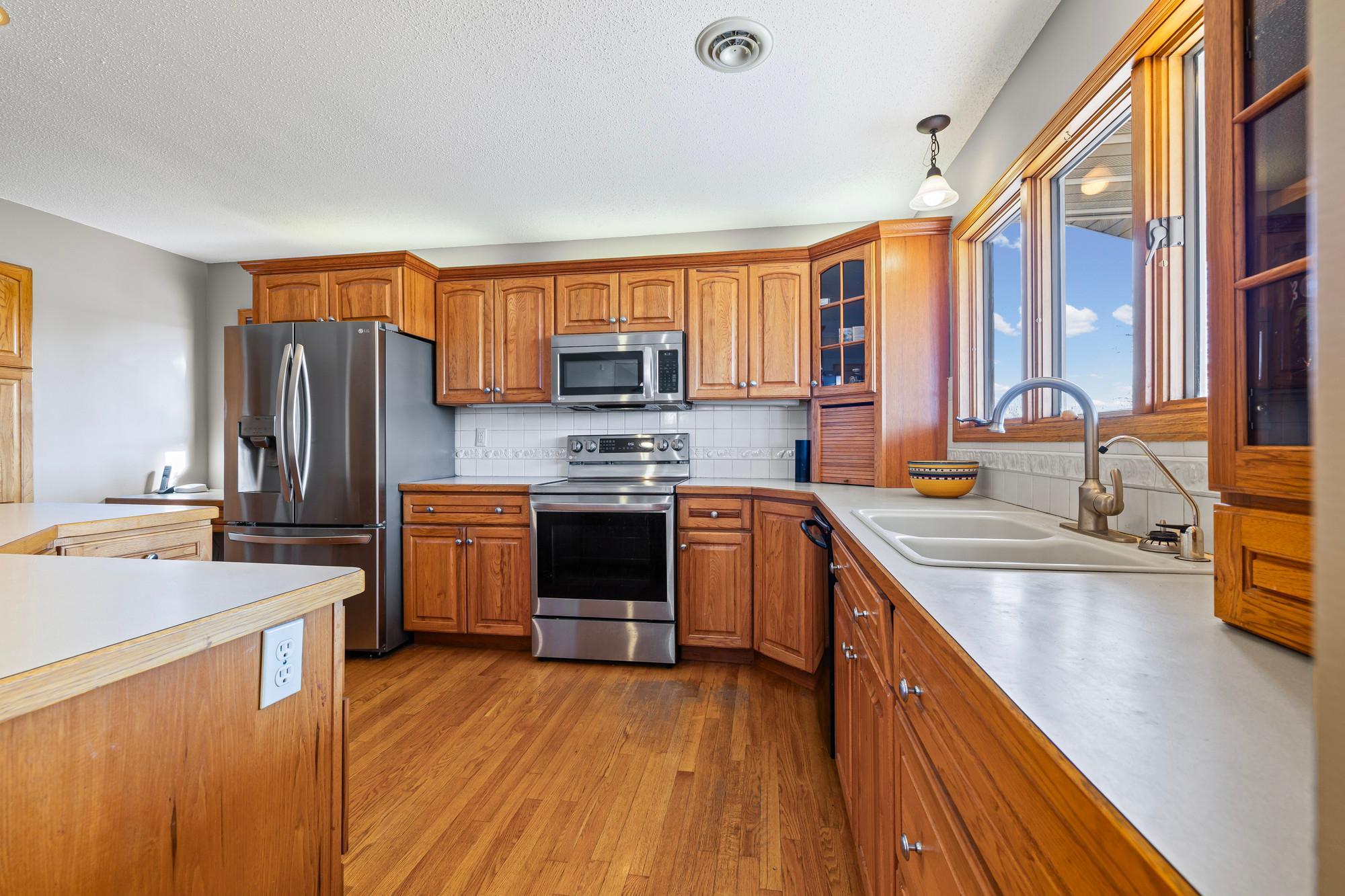 717 13th Street Northwest Byron, MN 55920 - Photo 23 of 47